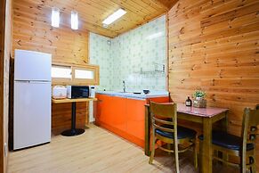 Gyeongju Dahwyang Pension