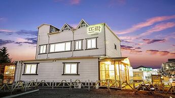 Sokcho Dderak Pension