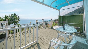 Namhae Baramundeok Pension