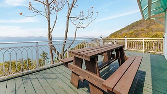 Namhae Baramundeok Pension