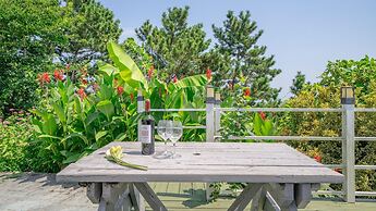 Namhae Baramundeok Pension