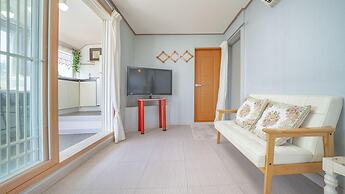 Namhae Baramundeok Pension