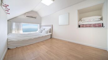 Namhae Baramundeok Pension