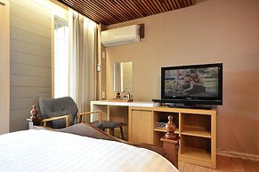 Tongyoung Mongdolhouse Pension