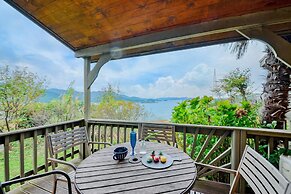 Tongyoung Mongdolhouse Pension