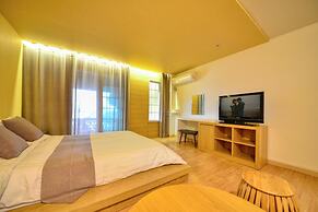 Tongyoung Mongdolhouse Pension