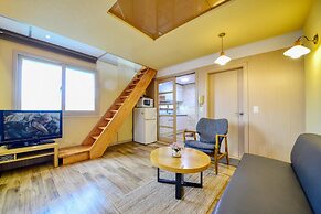 Tongyoung Mongdolhouse Pension