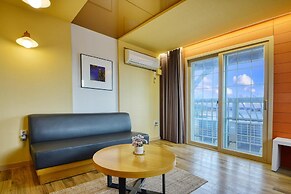 Tongyoung Mongdolhouse Pension