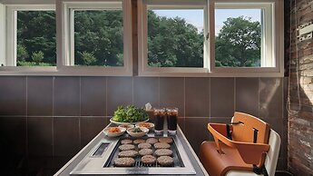 Gapyeong Pogny Kids Poolvilla