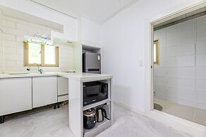 Gapyeong Pogny Kids Poolvilla