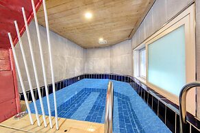 Gapyeong Pogny Kids Poolvilla