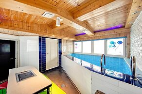 Gapyeong Pogny Kids Poolvilla
