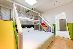 Gapyeong Pogny Kids Poolvilla