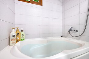 Gangneung Lohas Pension