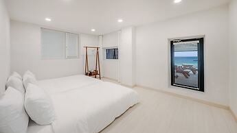 Gangneung Lohas Pension