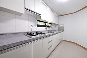 Gangneung Lohas Pension