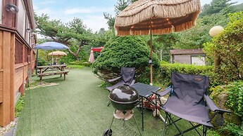 Pocheon Arumdri Pension