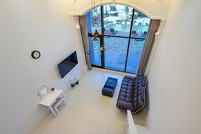 Yeosu Tivoli Pension