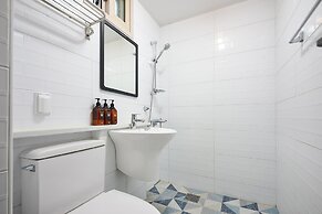 Yeosu Tivoli Pension