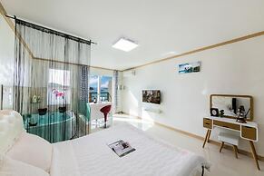 Yeosu Dolsanmaru Pension