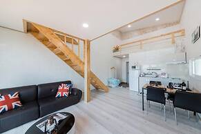 Yeosu Dolsanmaru Pension