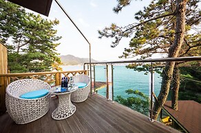 Tongyoung S468 Poolvilla