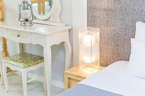 Tongyoung S468 Poolvilla