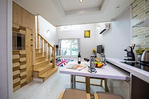 Tongyoung S468 Poolvilla