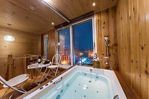 Tongyoung S468 Poolvilla