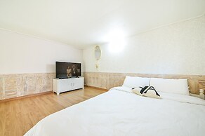 Tongyoung Seychelles Poolvilla