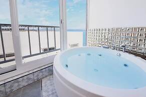 Yeosu Jplus A Pension