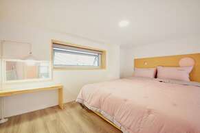 Yeosu Jplus A Pension