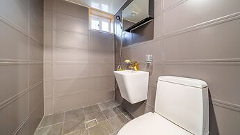 Yeosu Jplus A Pension