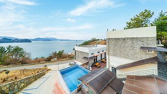 Yeosu Jplus A Pension