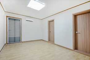 Yangyang Water Sol Valley Pension