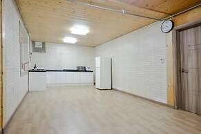 Yangyang Water Sol Valley Pension