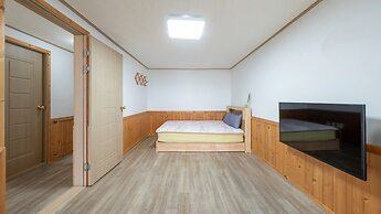 Samcheok sky Pension