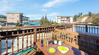 Samcheok sky Pension