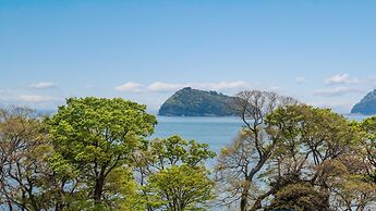 Namhae Dangdangi Dog Pension Blue