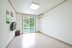 Samcheok Healingcamp Pension