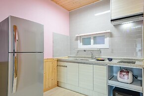 Samcheok Healingcamp Pension