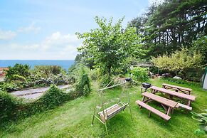 Geoje Purenneoul Pension