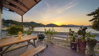 Namhae Mohito Pension