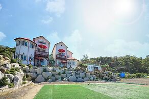 Ganghwa Punggyung Gryujineon zip Pension