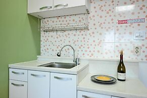 Ganghwa Punggyung Gryujineon zip Pension