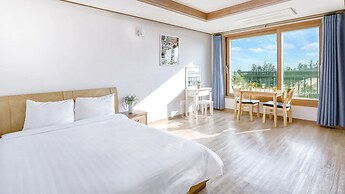 Jeju DK House Pension