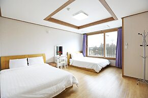 Jeju DK House Pension