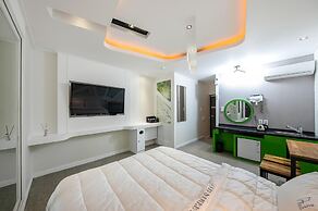 Gyeongju Pension 700