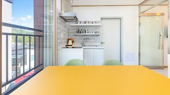 Nami Island Pig Dream Spa Pension