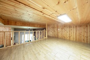 Gapyeong Twelve Pension